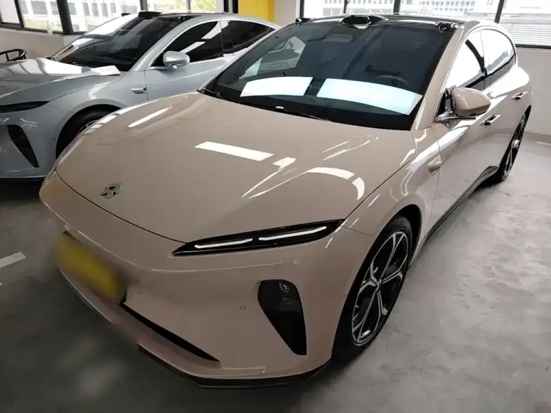 NIO ET5T