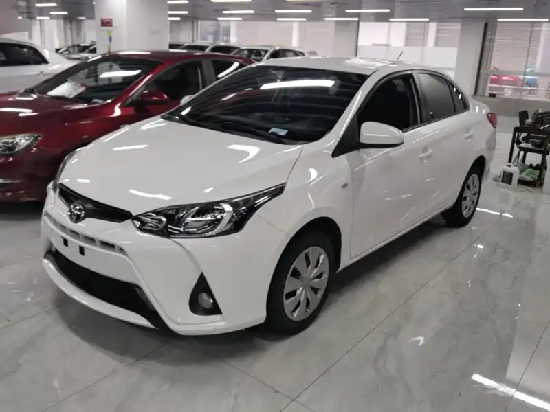 Toyota Yaris L