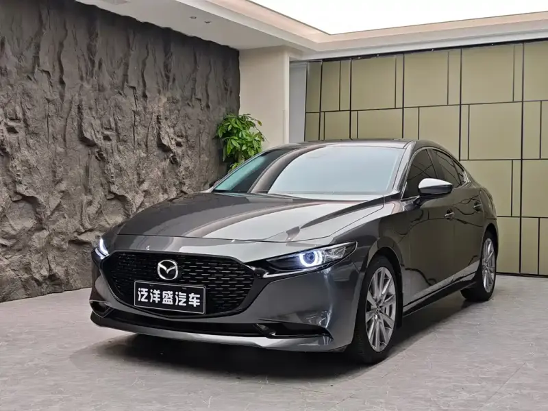 Mazda 3 Axela