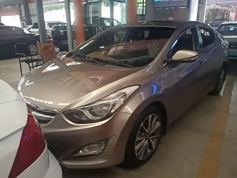 Hyundai Elantra Langdong