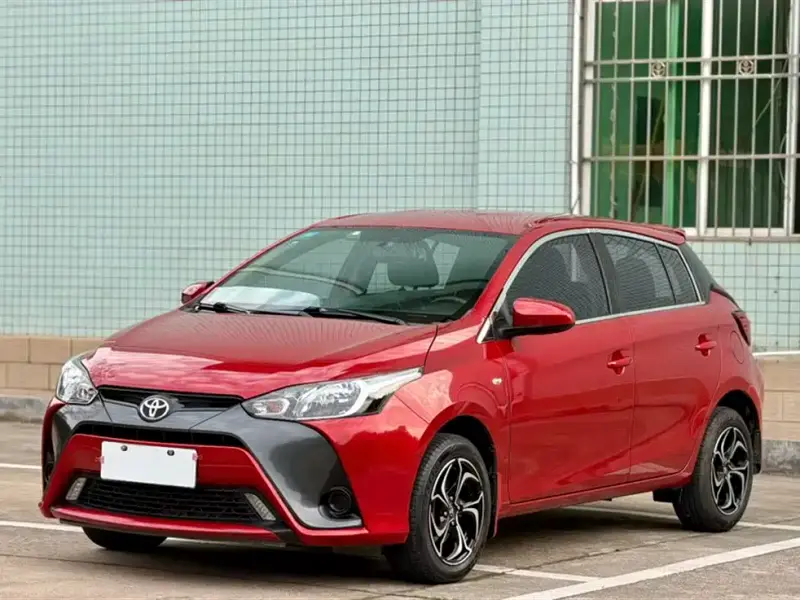 Toyota Yaris L