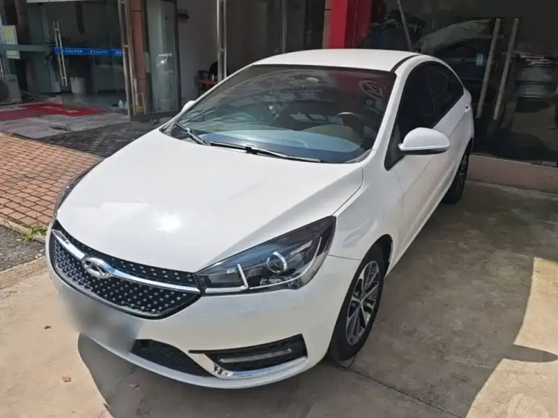 Chery Arrizo 5