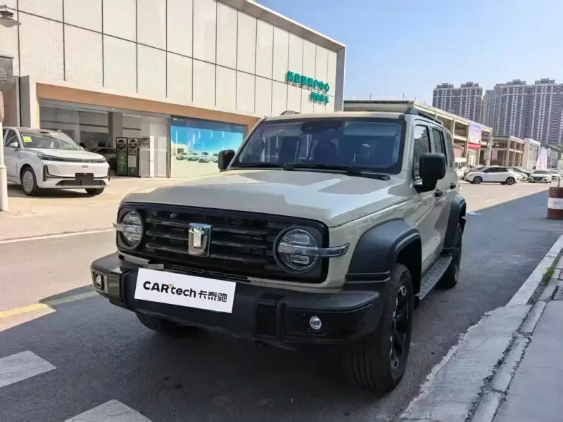Tank 300