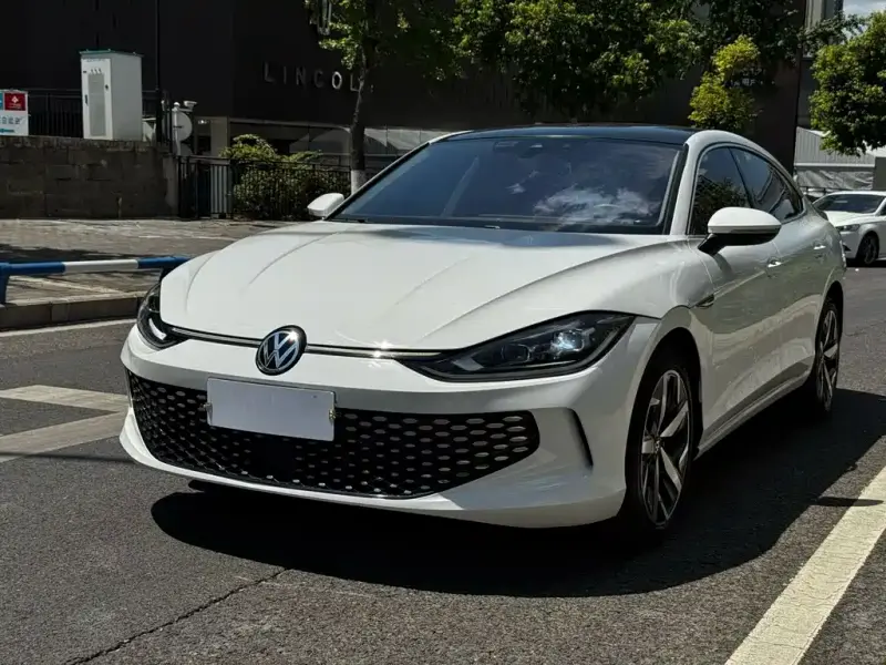 Volkswagen Lamando