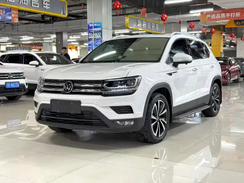 Volkswagen Tharu