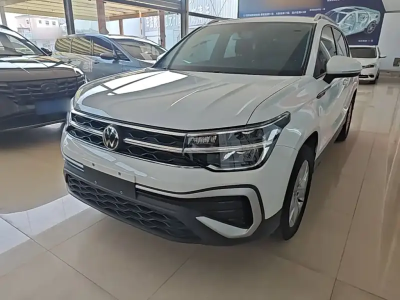 Volkswagen Tharu