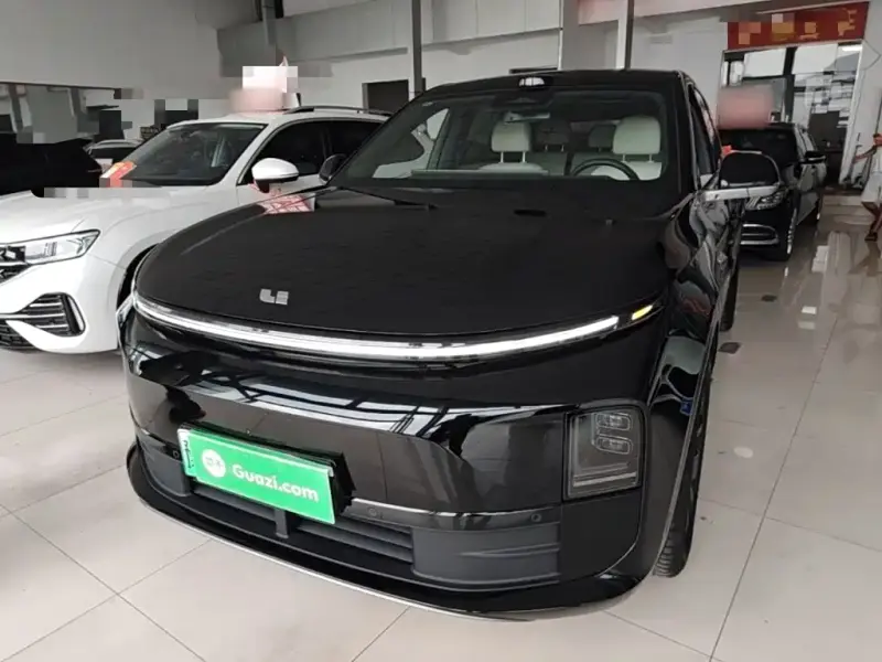 Li Auto L6