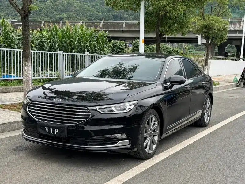 Ford Taurus