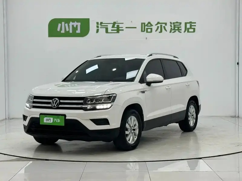 Volkswagen Tharu