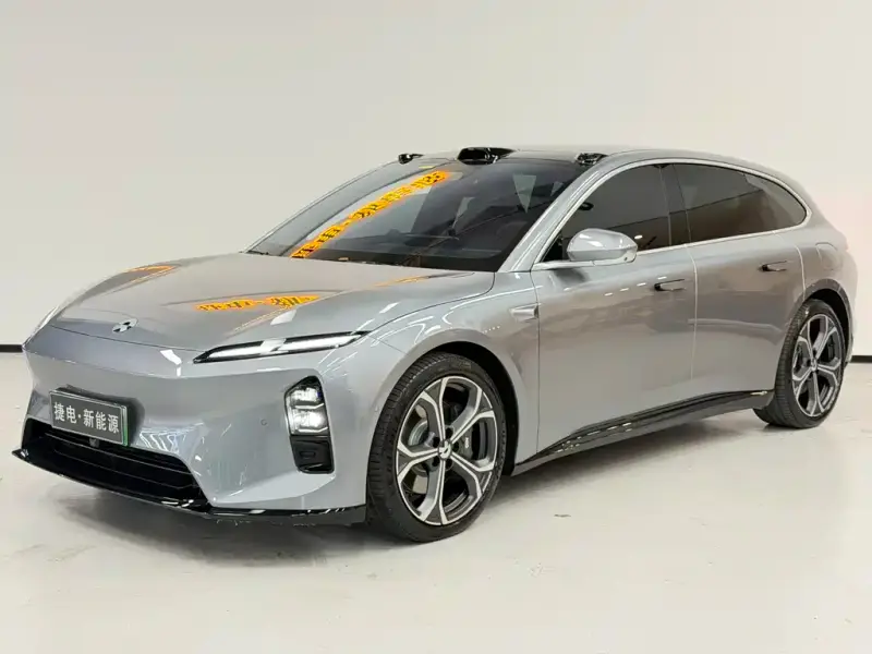 NIO ET5T