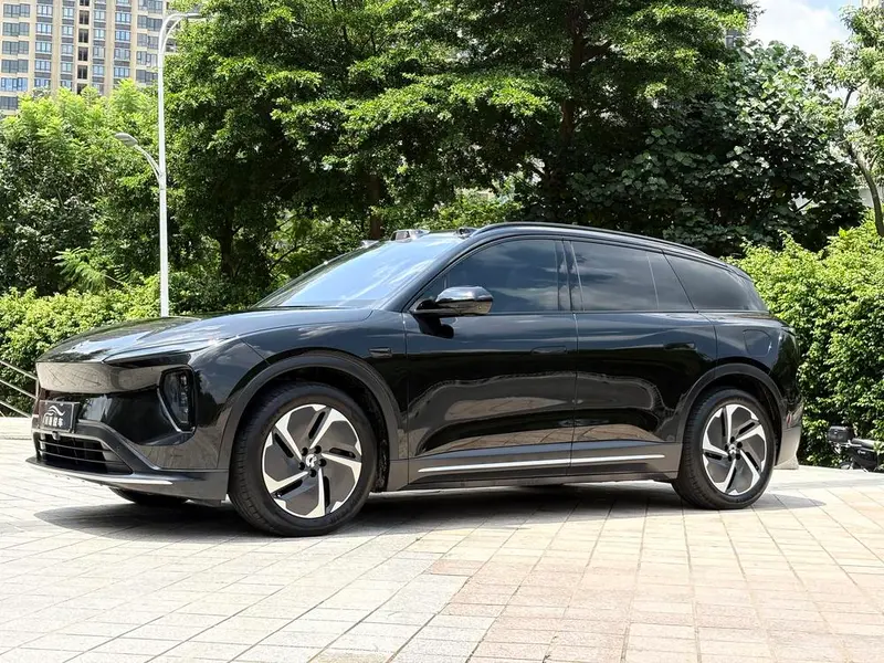 NIO ES6