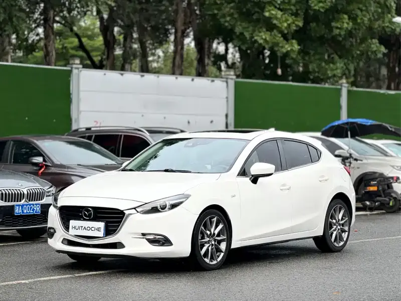 Mazda 3 Axela
