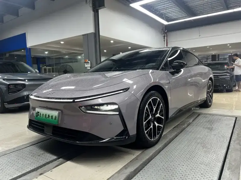 XPeng P7+