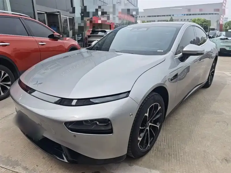 XPeng P7
