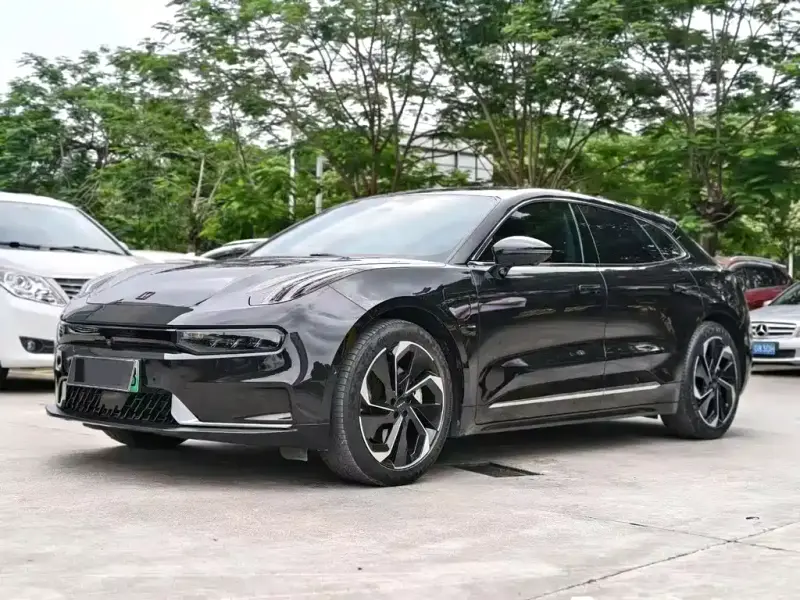 Zeekr 001
