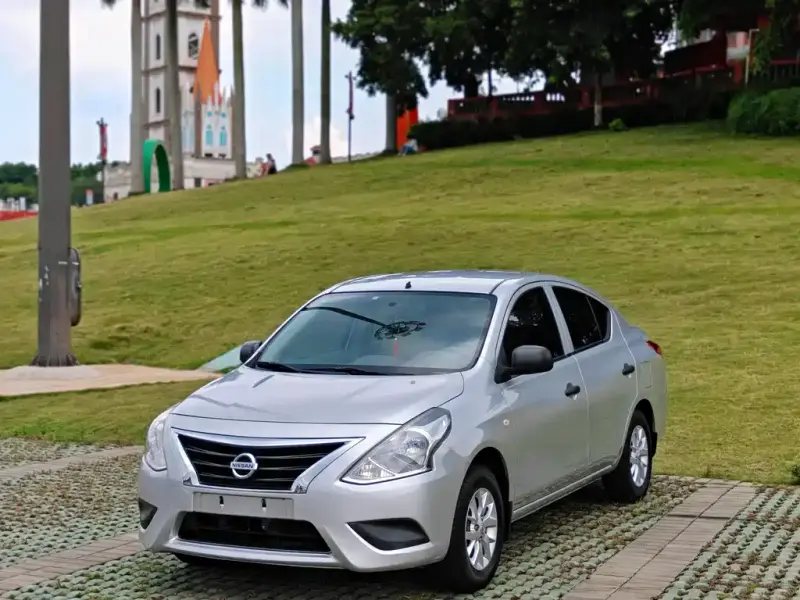 Nissan Sunny