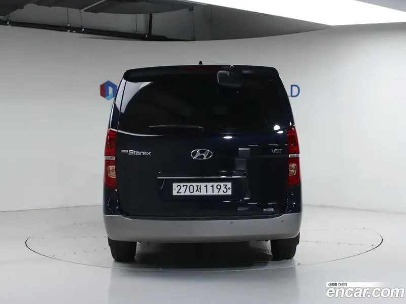Hyundai H-1 (Starex)
