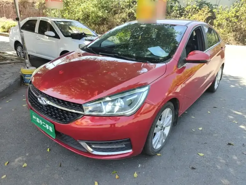 Chery Arrizo 5