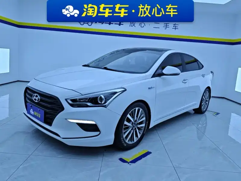 Hyundai Mistra