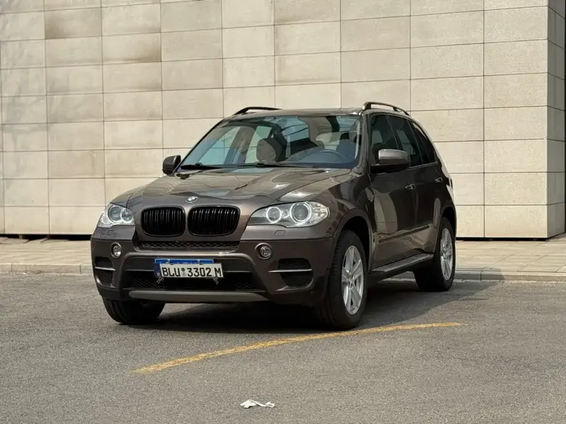 BMW X5 (Import)