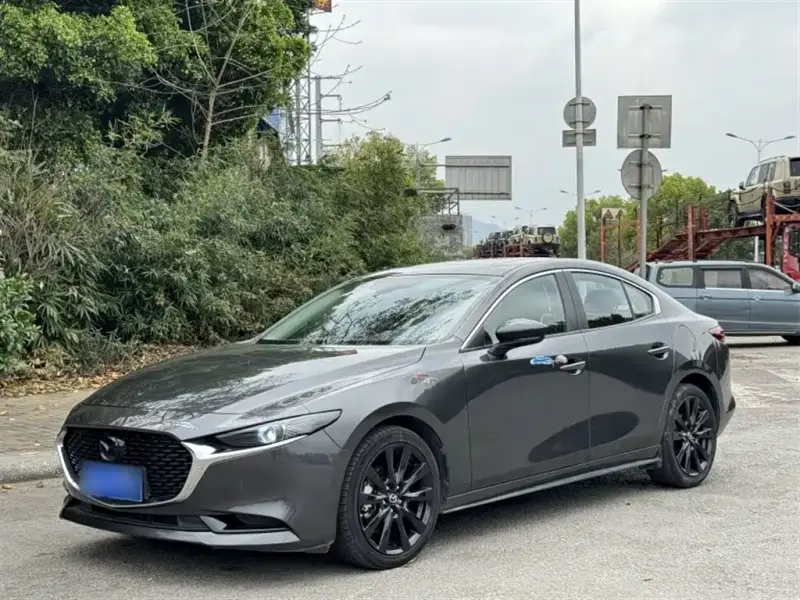 Mazda 3 Axela