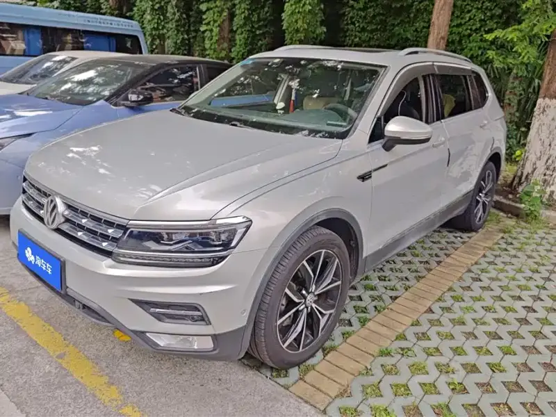 Volkswagen Tiguan L