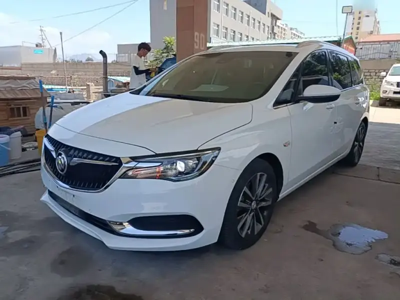 Buick GL6