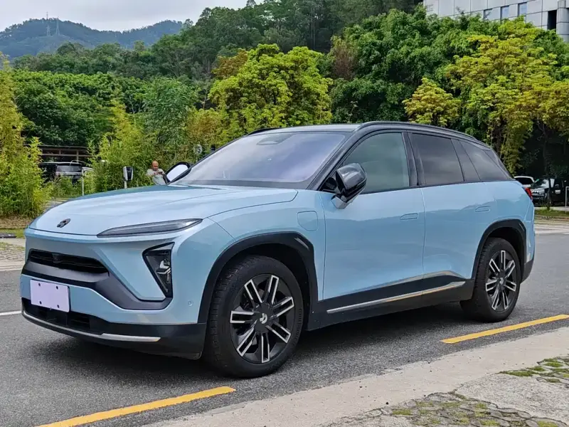 NIO ES6