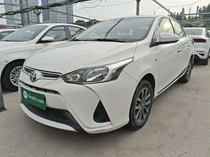Toyota Yaris L