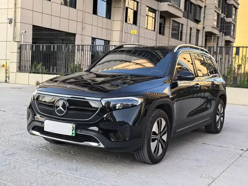 Mercedes-Benz EQB