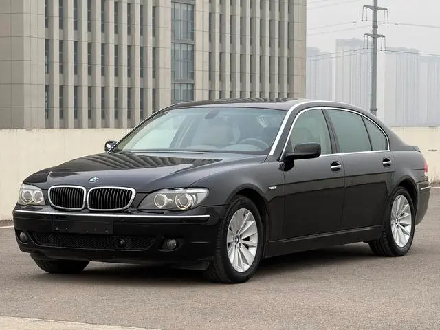 BMW 7-Series