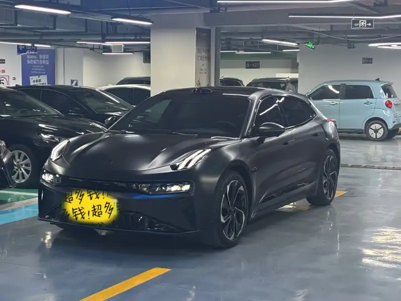Zeekr 001