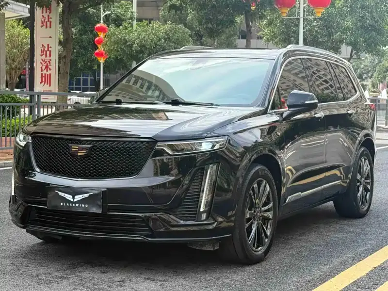 Cadillac XT6