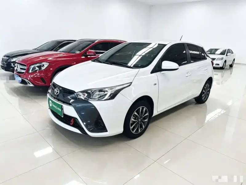 Toyota Yaris L