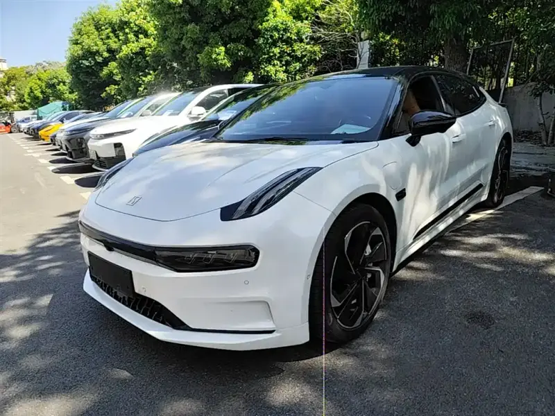 Zeekr 001