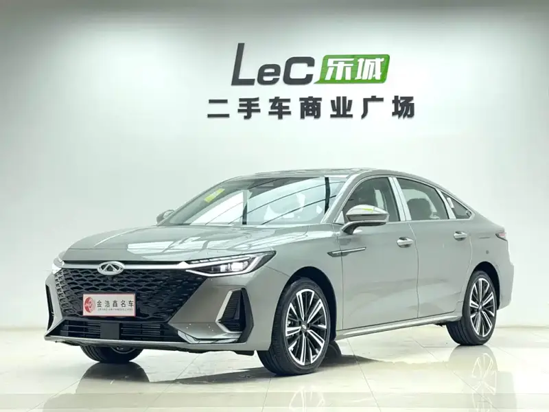 Chery Arrizo 8