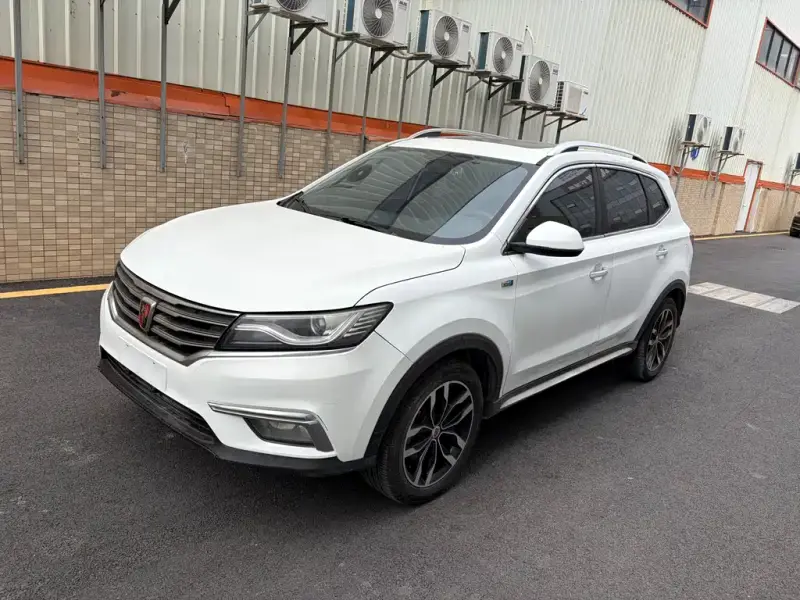 Roewe MG HS (RX5)