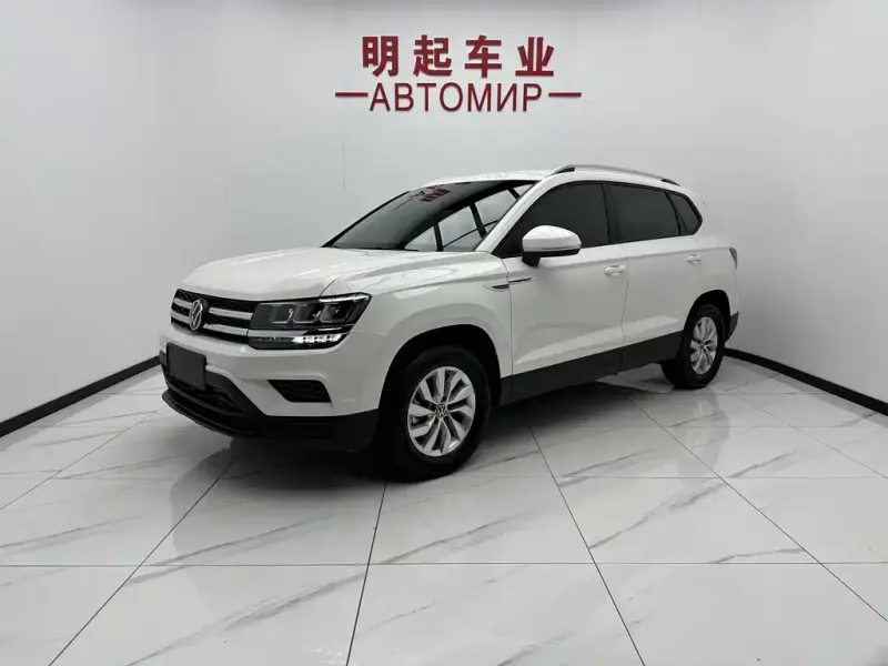 Volkswagen Tharu
