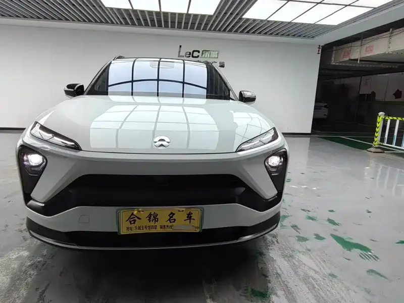 NIO ES6
