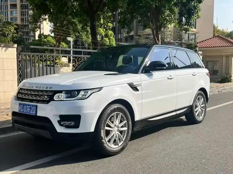 Land Rover Sport