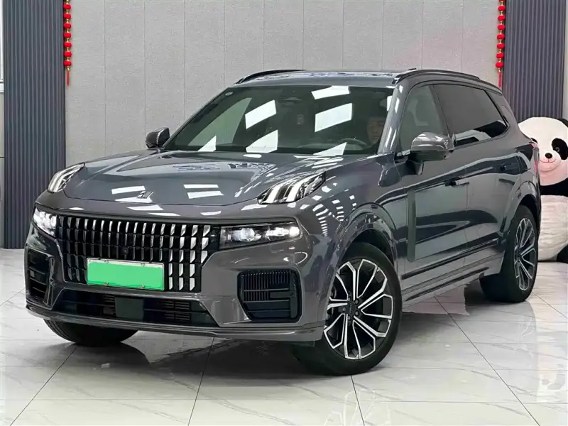 Lynk & Co 09 EM-P