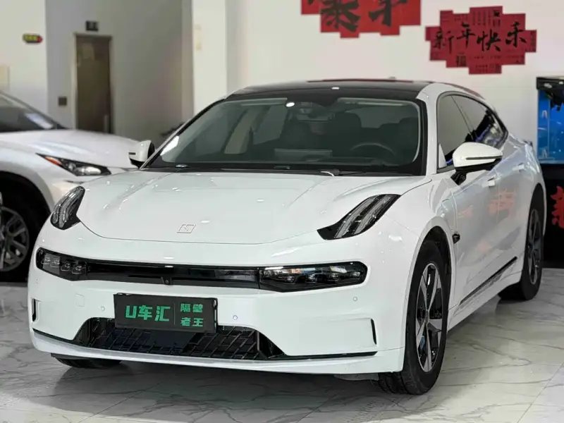 Zeekr 001