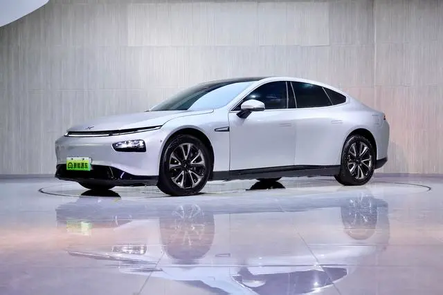 XPeng P7