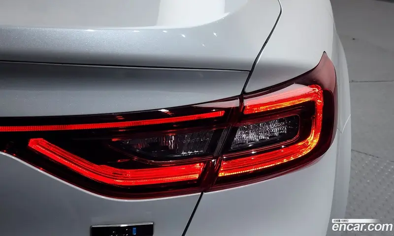 Renault-KoreaSamsung Talisman (SM6)