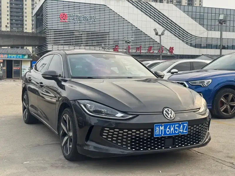 Volkswagen Lamando