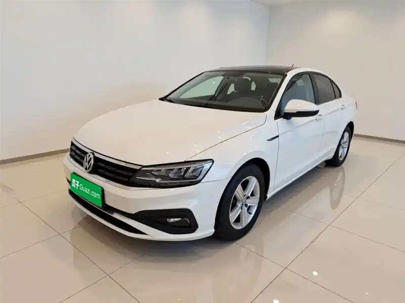 Volkswagen Lamando