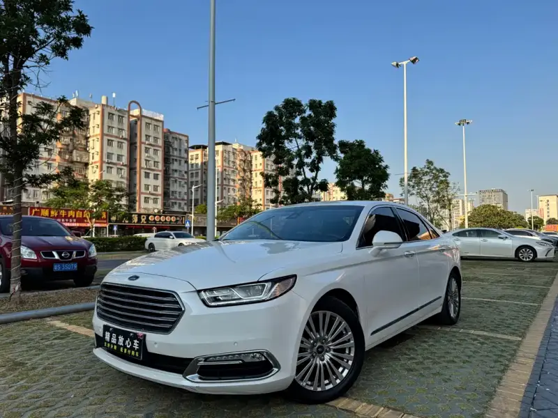 Ford Taurus