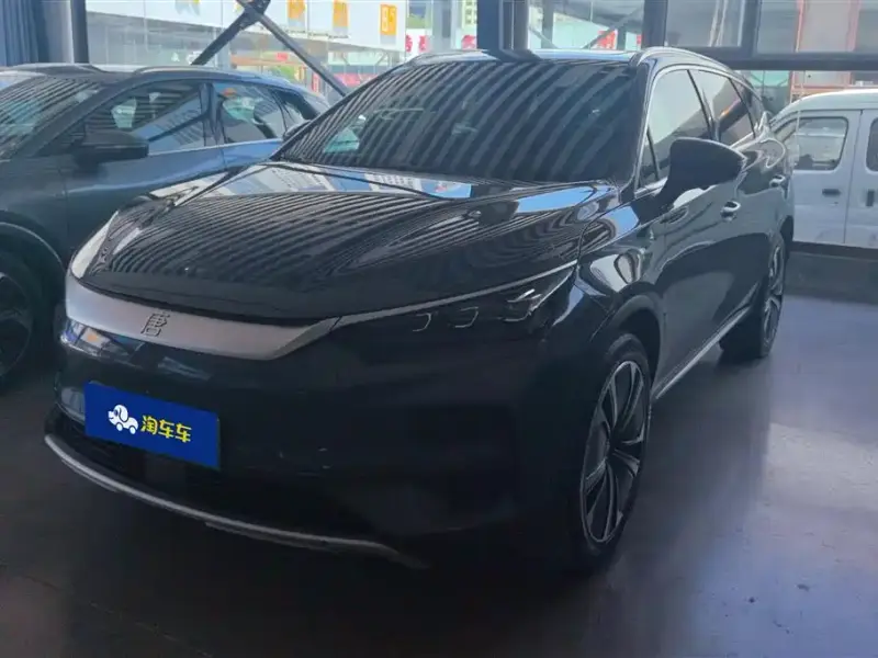 BYD Tang