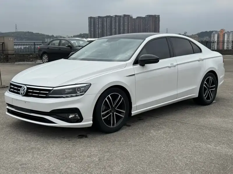 Volkswagen Lamando