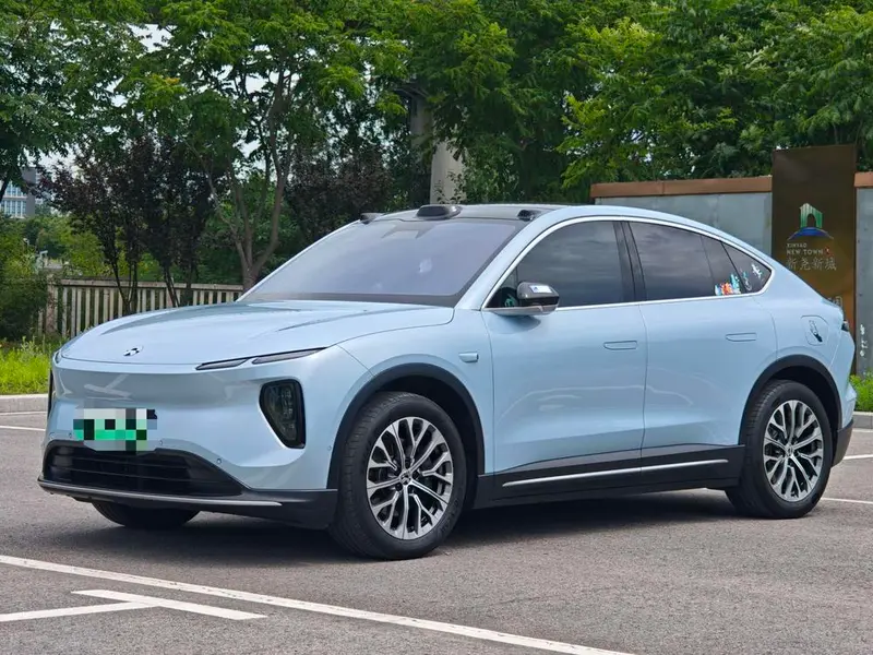 NIO EC6